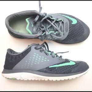 Nike Women’s Air Zoom Elite 8 Running Shoe